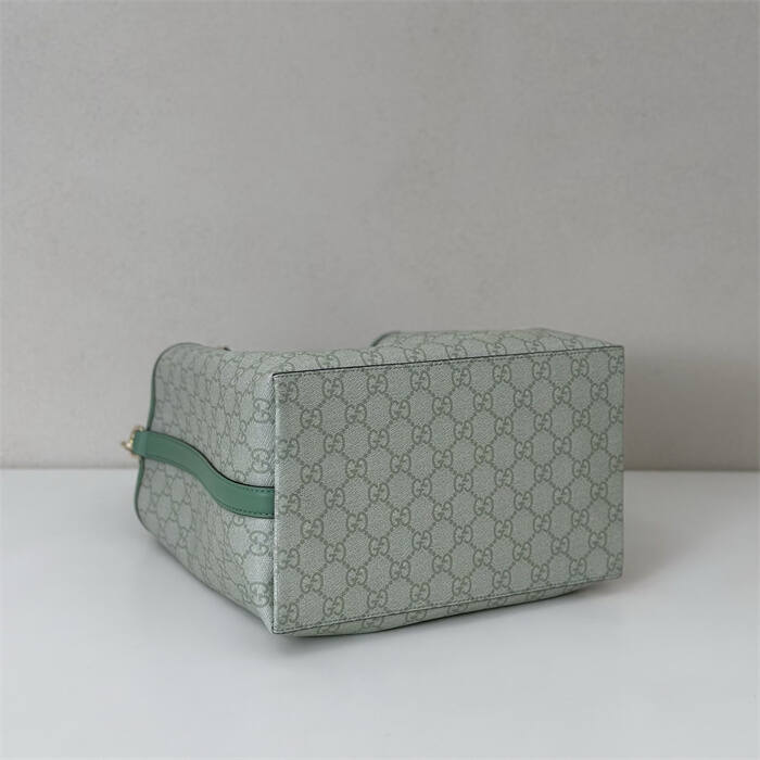 25062128_detail_3