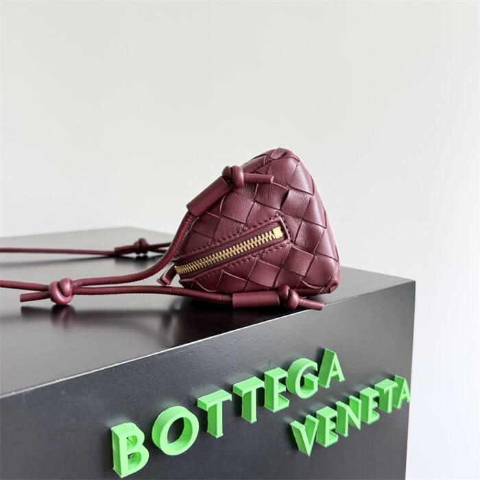 25062859_detail_1