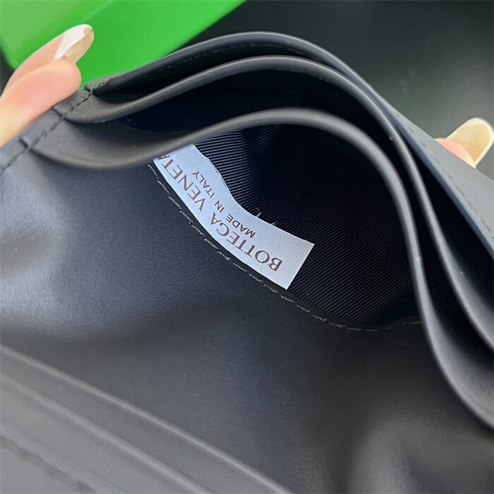 25072659_detail_8