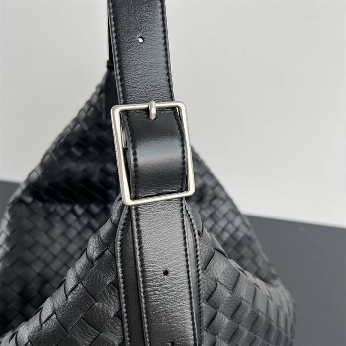25072859_detail_3
