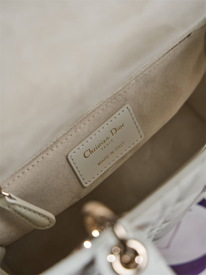 25122923_detail_7