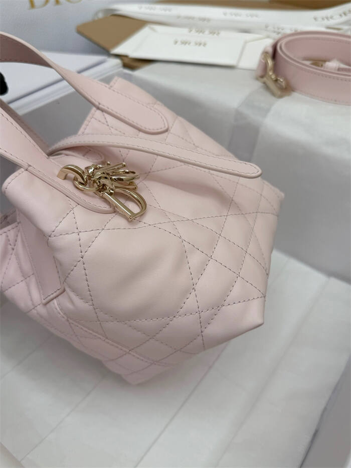 26011923_detail_4